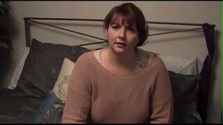 Алхам хэмжээ, алхам ээж барих алхам хүү порно үзэж, түүнд чиргүүл зөндөө