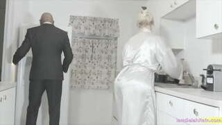 Selah Pluvoj Preni#? i Tiu Proteino Plenplenigita BBC Kiel Nenio