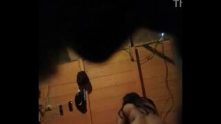 Culiando arddull cŵn gan ei ass