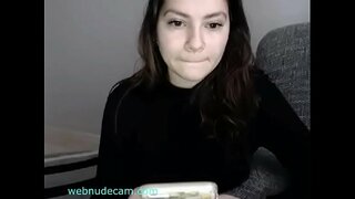 сексуальная кыз күрсәтә сиськи webnudecam.com